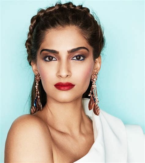 Sonam Kapoor Archives